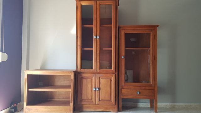 Vitrinas comedor rusticas de segunda mano por 300 € en Abrera en ... Vitrinas comedor rusticas de segunda mano por 300 € en Abrera en ...
