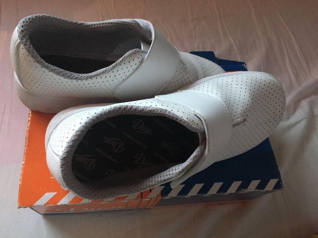 Zueco sanitario DIAN 1805-LM