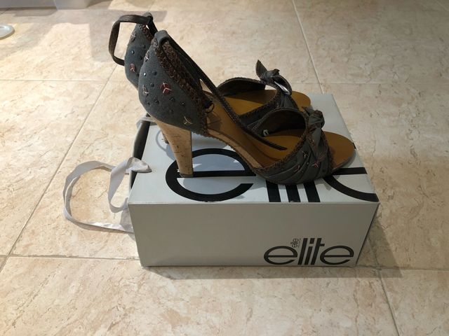 Sandalias tacón Elite nuevas n.39