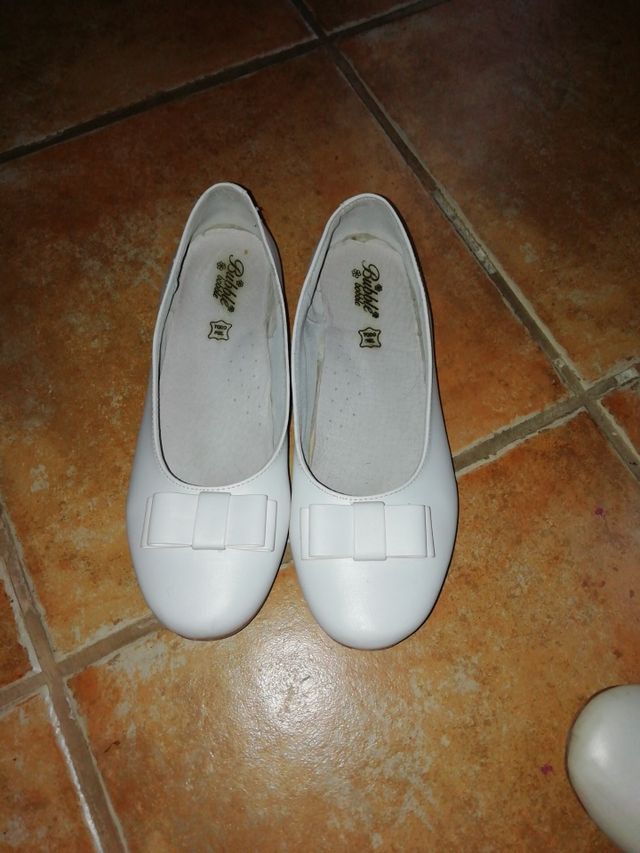 Manoletinas, Zapatos.