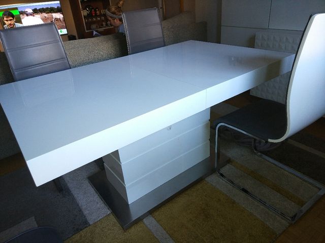 Mesa comedor blanca con sillas de segunda mano por 650 € en ... Mesa comedor blanca con sillas de segunda mano por 650 € en ...