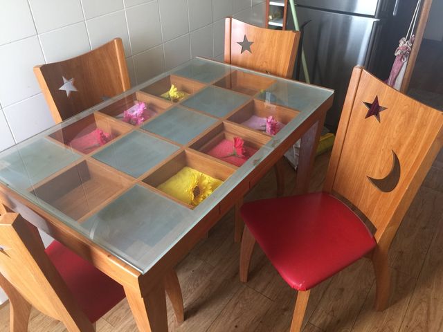 Mesa de cocina con 4 sillas de segunda mano por 195 € en Barcelona ... Mesa de cocina con 4 sillas de segunda mano por 195 € en Barcelona ...