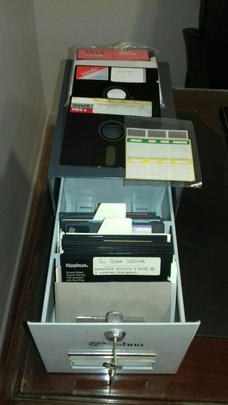 Archivador de escritorio vintage metalico de segunda mano por 30 € en