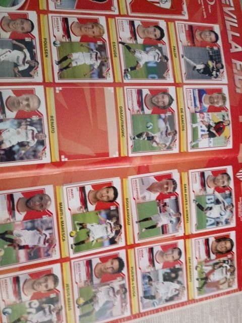 albunes de cromos de segunda mano por 50 en sevilla en wallapop