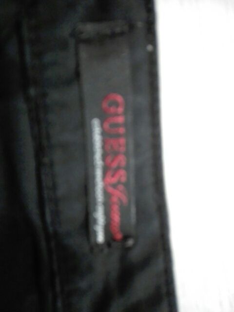 Pantaló Guess talla 8 impecable