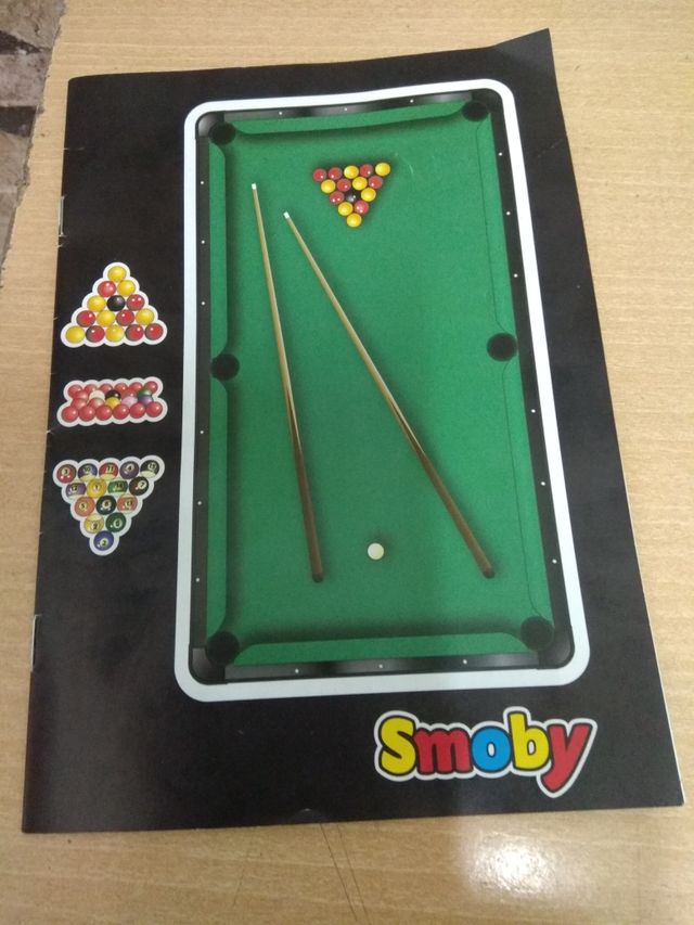 Tavolo da biliardo per bambini.