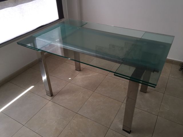Mesa Comedor de Cristal de segunda mano por 60 € en Valencia en WALLAPOP Mesa Comedor de Cristal de segunda mano por 60 € en Valencia en WALLAPOP