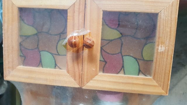 Mueblecito decorativo Nuevo con accesorios