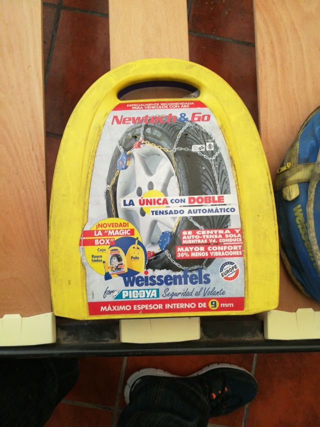 Cadenas de ruedas para hielo o nieve