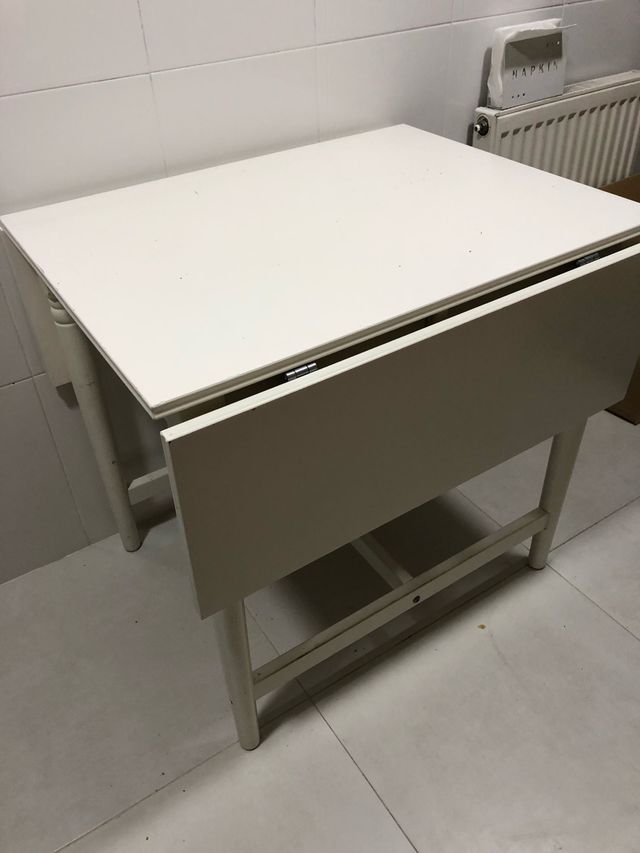 Mesa extensible de cocina de segunda mano por 15 € en Tarragona en ... Mesa extensible de cocina de segunda mano por 15 € en Tarragona en ...