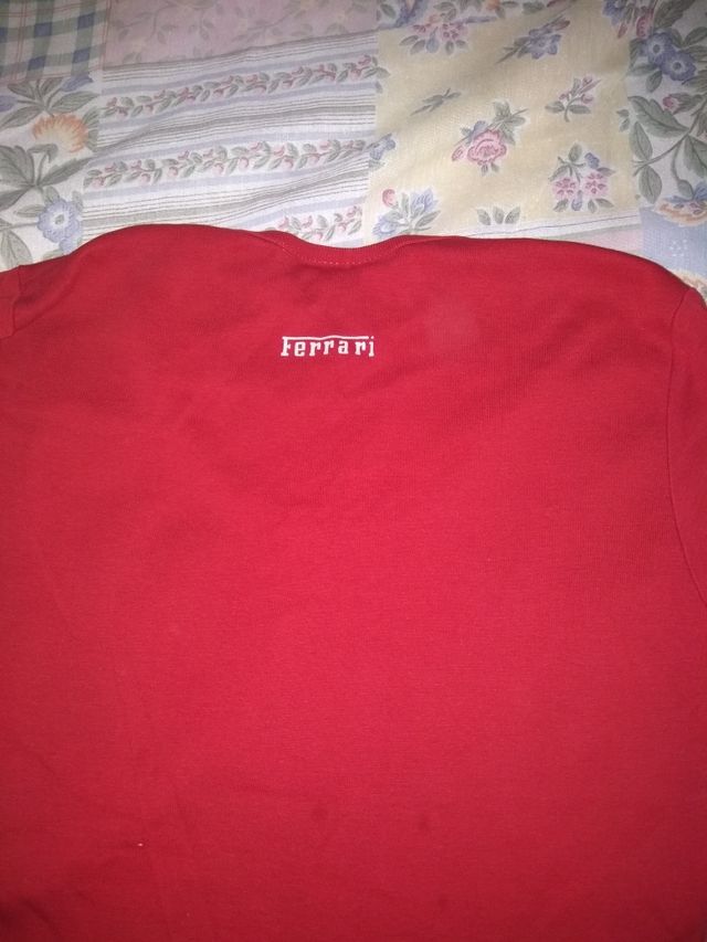 camiseta ferrari