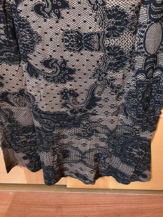 Blusa, blusón Desigual.