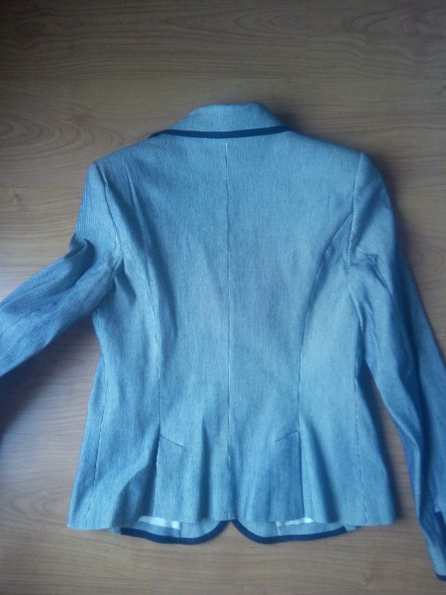 chaqueta zara talla L