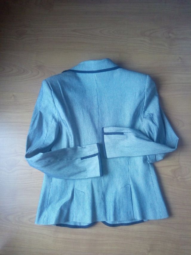 chaqueta zara talla L