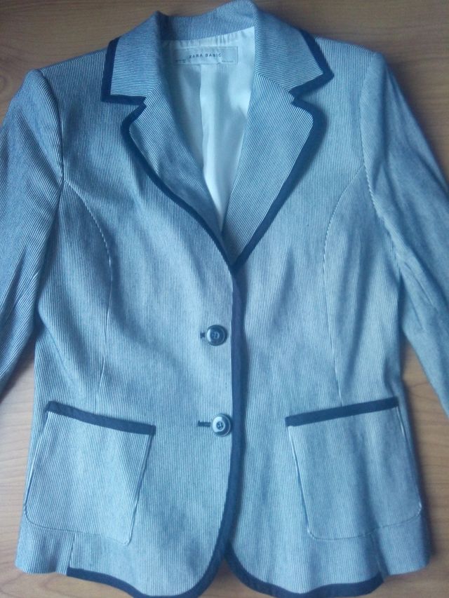chaqueta zara talla L