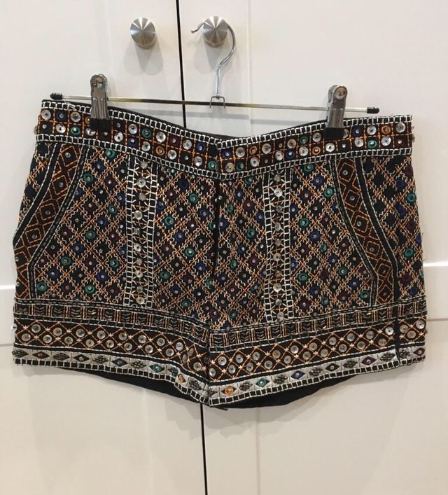 Lote de 1 minifalda y 2 shorts