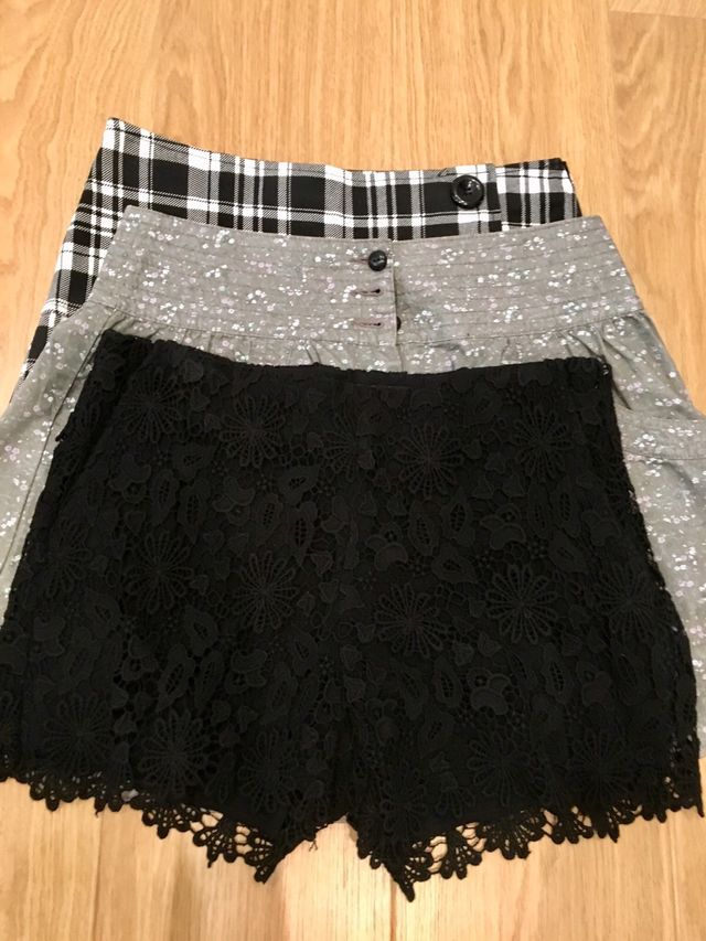 Lote de 1 minifalda y 2 shorts