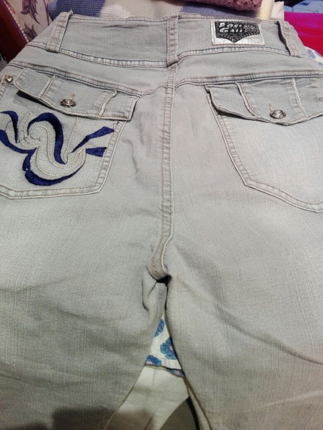 Pantalón pirata talla 38