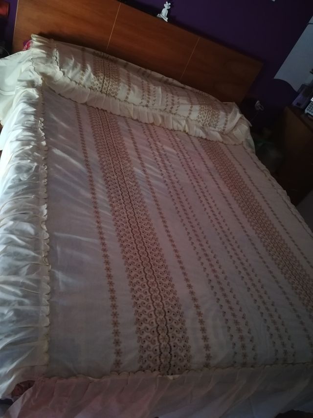 colcha de verano, vintage, color crema