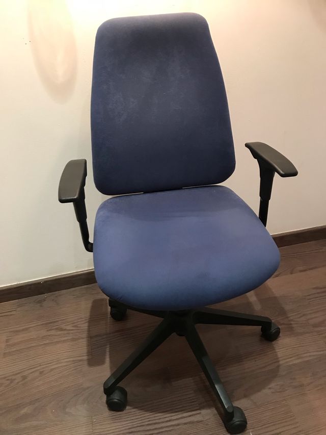 Silla Ergonomica Oficina de segunda mano por 15 € en Girona en WALLAPOP Silla Ergonomica Oficina de segunda mano por 15 € en Girona en WALLAPOP
