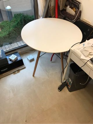 Mesa para oficina de segunda mano en Valencia en WALLAPOP Mesa para oficina de segunda mano en Valencia en WALLAPOP
