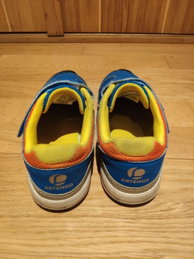 Zapatillas deportivas talla 35