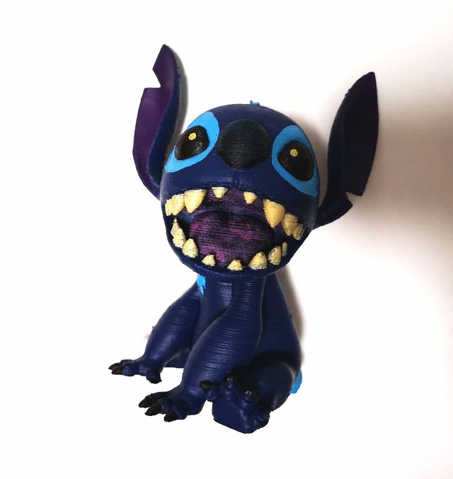 Stitch pintado a mano