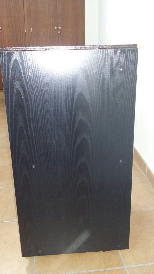Mueble auxiliar con ruedas.