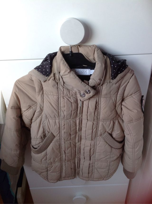 cultura cable Red de comunicacion Chaqueta y chaleco talla 4 niña marca geox de segunda mano por 15 € en Logroño en WALLAPOP cultura cable Red de comunicacion Chaqueta y chaleco talla 4 niña marca geox de segunda mano por 15 € en Logroño en WALLAPOP