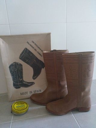 Botas camperas de segunda mano por 25 EUR en Getafe en WALLAPOP