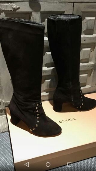 BOTAS ALTAS MENBUR de segunda mano por 20 EUR en Alcalá de Henares en  WALLAPOP