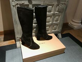 BOTAS ALTAS MENBUR de segunda mano por 20 EUR en Alcalá de Henares en  WALLAPOP