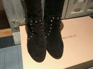 BOTAS ALTAS MENBUR de segunda mano por 20 EUR en Alcalá de Henares en  WALLAPOP