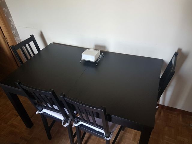 Mesa y sillas comedor de segunda mano por 175 € en Madrid en WALLAPOP Mesa y sillas comedor de segunda mano por 175 € en Madrid en WALLAPOP