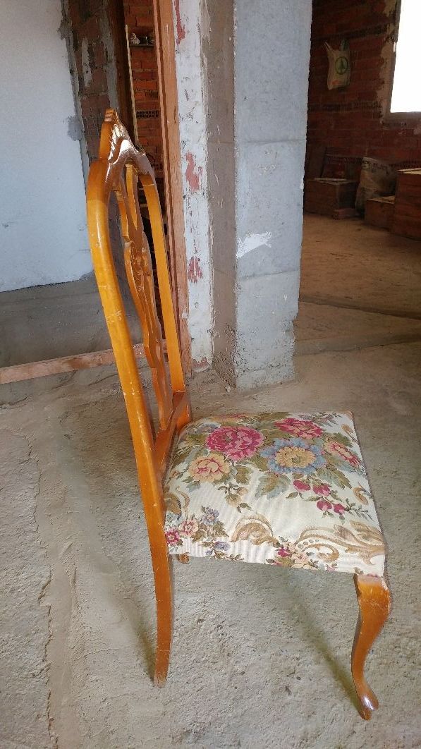 Sillas clásicas de comedor 6 de segunda mano por 25 € en Palencia en ... Sillas clásicas de comedor 6 de segunda mano por 25 € en Palencia en ...