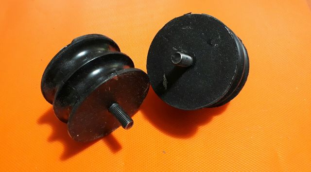 Seat 124 1430 jgo de 2 Soporte de motor