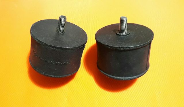 Seat 124 1430 jgo de 2 Soporte de motor