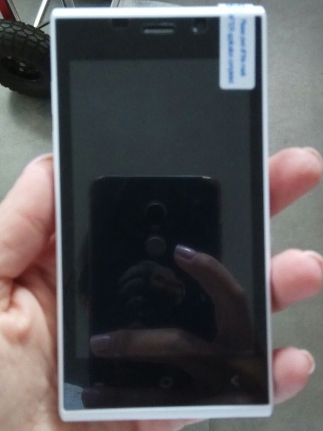 movil Android totalmente nuevo. se entrega cn caja