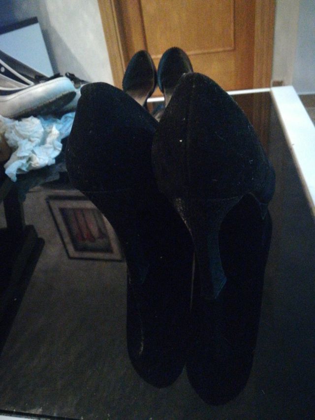 Zapatos terciopelo taconazo