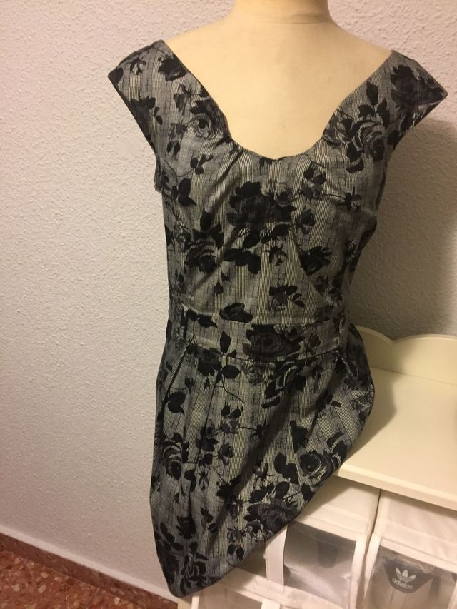 Vestido en perfecto estado.