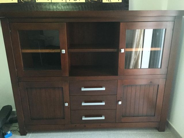 Vitrina comedor de segunda mano por 250 € en Mataró en WALLAPOP Vitrina comedor de segunda mano por 250 € en Mataró en WALLAPOP