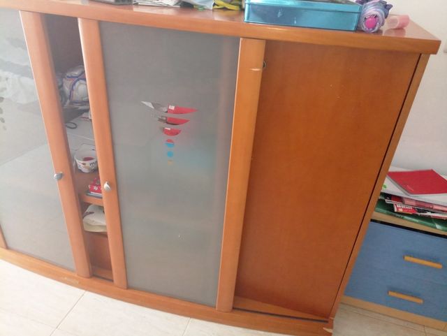 Buffet ámplio para comedor. de segunda mano por 70 € en Lloret de ... Buffet ámplio para comedor. de segunda mano por 70 € en Lloret de ...