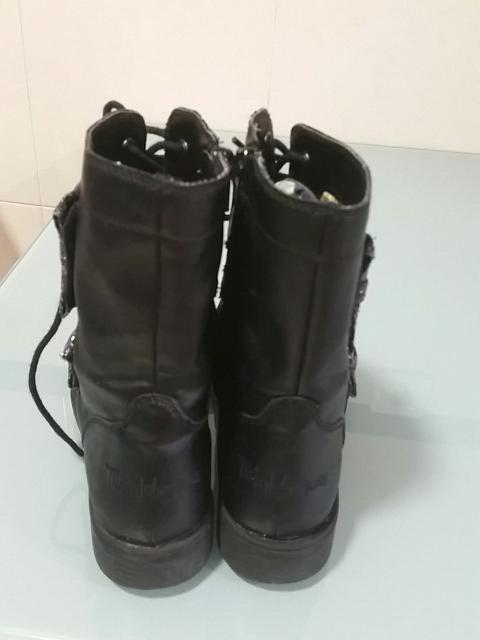 botines y zapatillas num 34 y 35