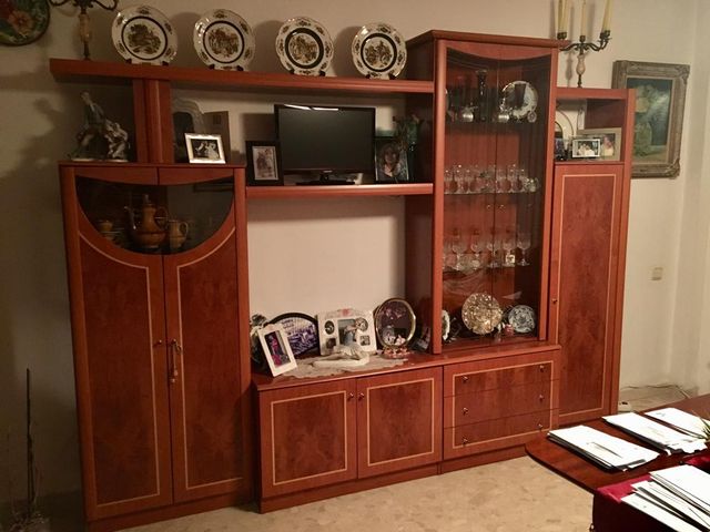 Mueble comedor o salon con vitrinas de segunda mano por 100 € en ... Mueble comedor o salon con vitrinas de segunda mano por 100 € en ...