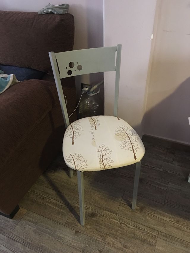 Silla de cocina, oferta solo hoy! de segunda mano por 5 € en ... Silla de cocina, oferta solo hoy! de segunda mano por 5 € en ...