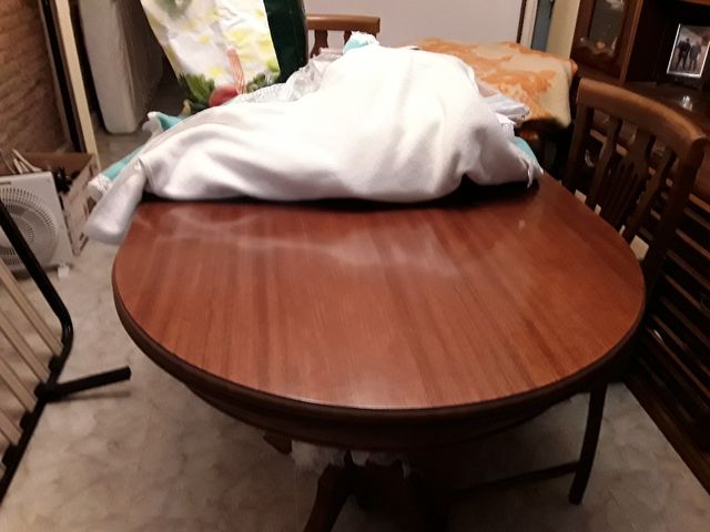 Mesa de comedor extensible de segunda mano por 60 € en Barcelona en ... Mesa de comedor extensible de segunda mano por 60 € en Barcelona en ...