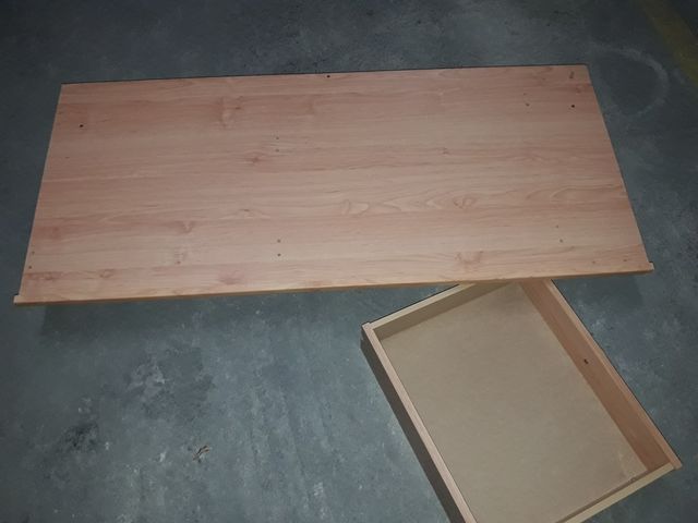 MESA DE ESTUDIO PARA ORDENADOR DE MADERA DE HAYA