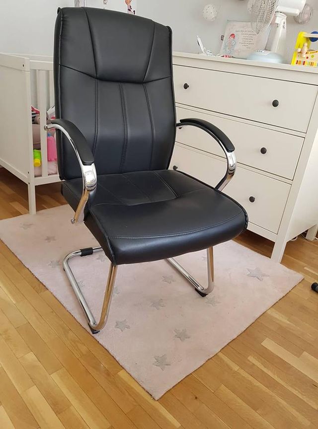 Silla oficina sin ruedas cuero sintético de segunda mano por 60 € en ... Silla oficina sin ruedas cuero sintético de segunda mano por 60 € en ...