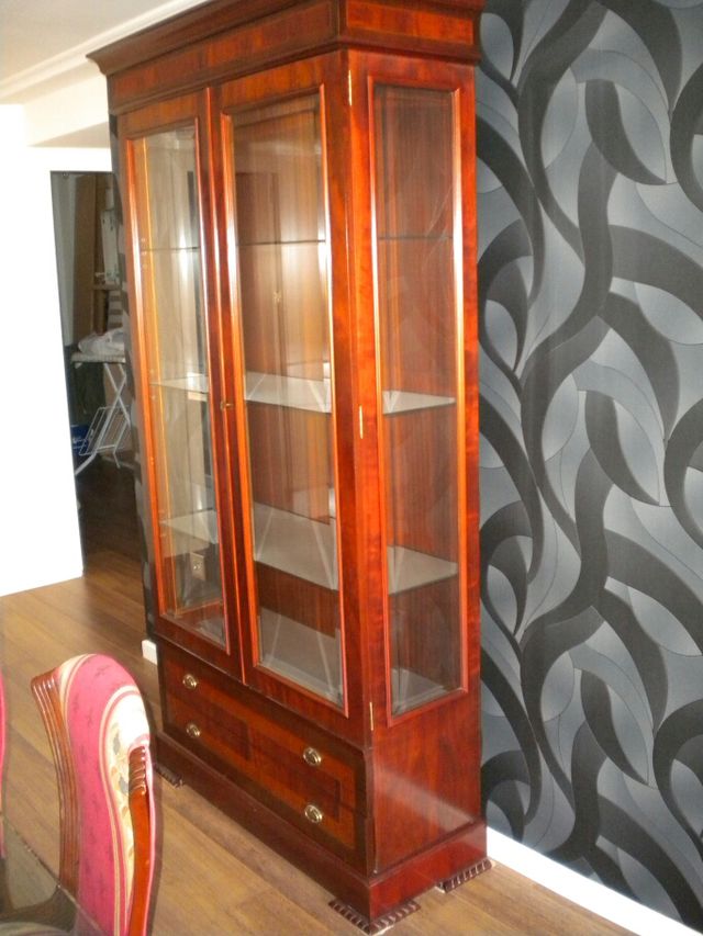 Vitrina comedor de segunda mano por 280 € en Castellón de la Plana ... Vitrina comedor de segunda mano por 280 € en Castellón de la Plana ...