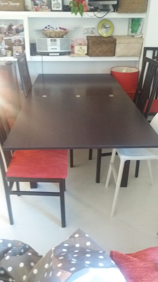 Mesa comedor cuadrada extensible de segunda mano por 150 € en Las ... Mesa comedor cuadrada extensible de segunda mano por 150 € en Las ...